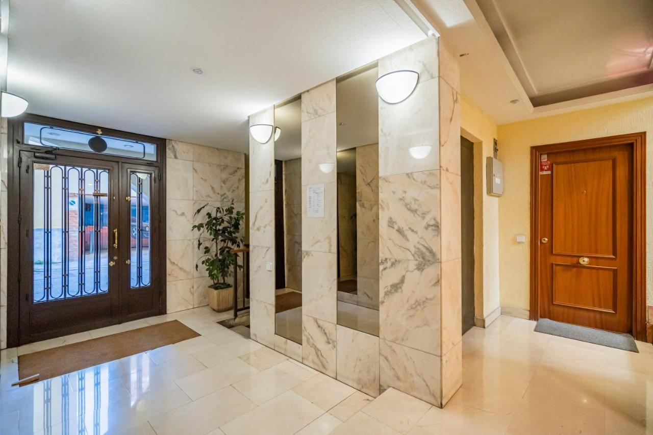 Dobo Madrid Ventas Apartment Exterior foto